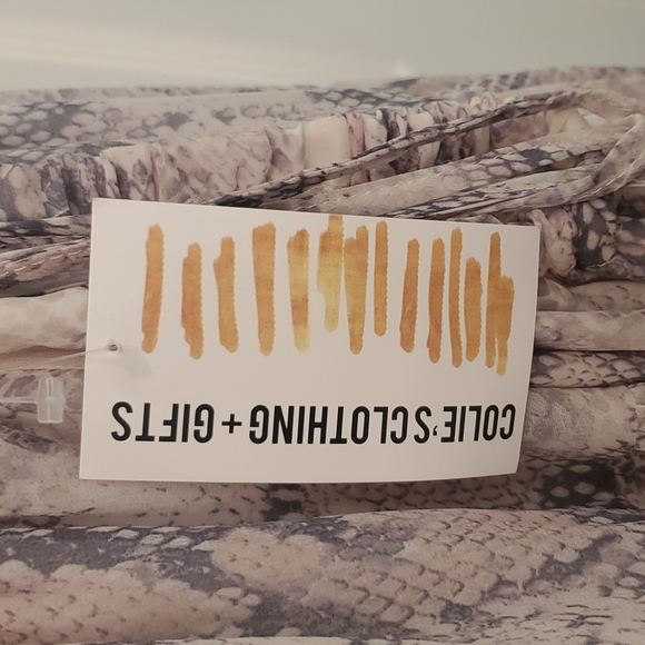 Boutique dress medium - Picture 7 of 7